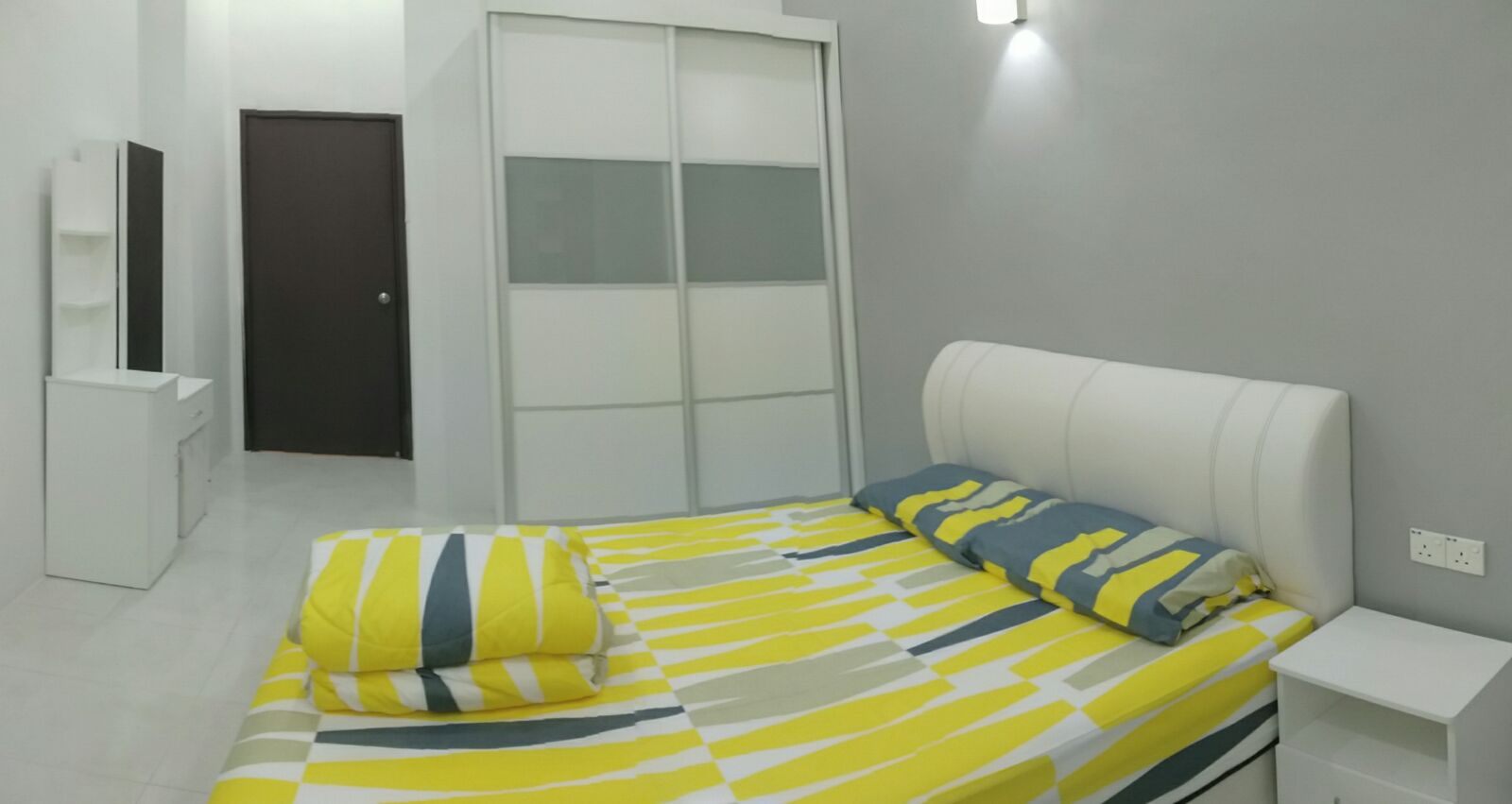condo in Gelugor, Penang — photo 5