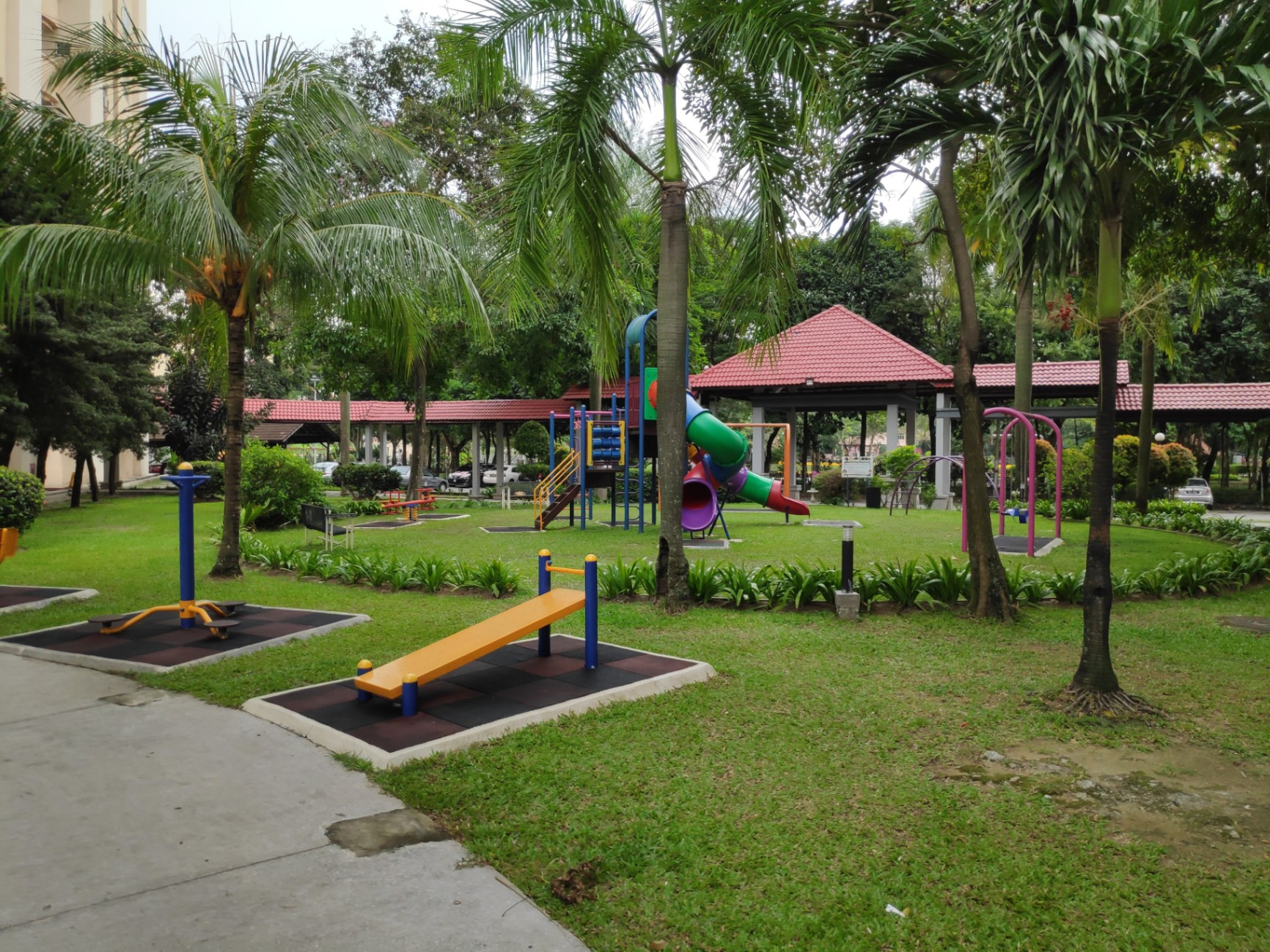condo in Bandar Sunway, Selangor — photo 7