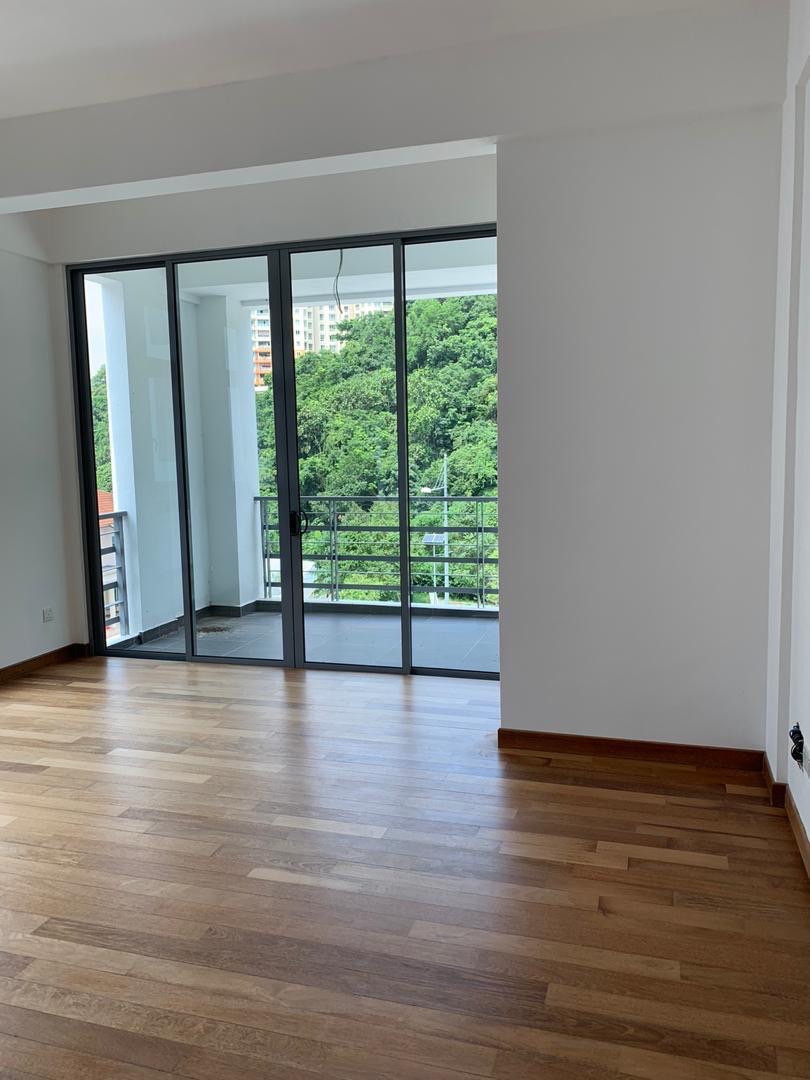 3 Storey Terrace House for Sale @ Sungai Ara