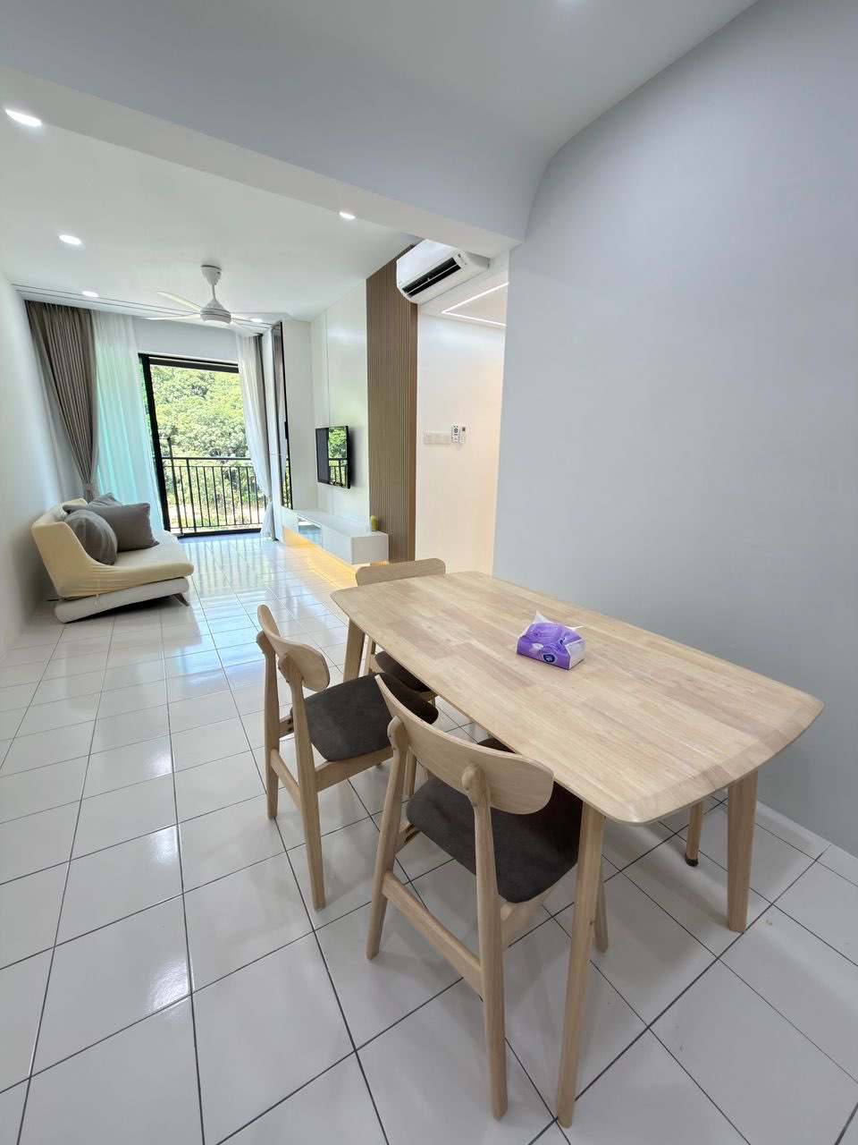 TreeO sungai ara 900sqft fully furnished block B