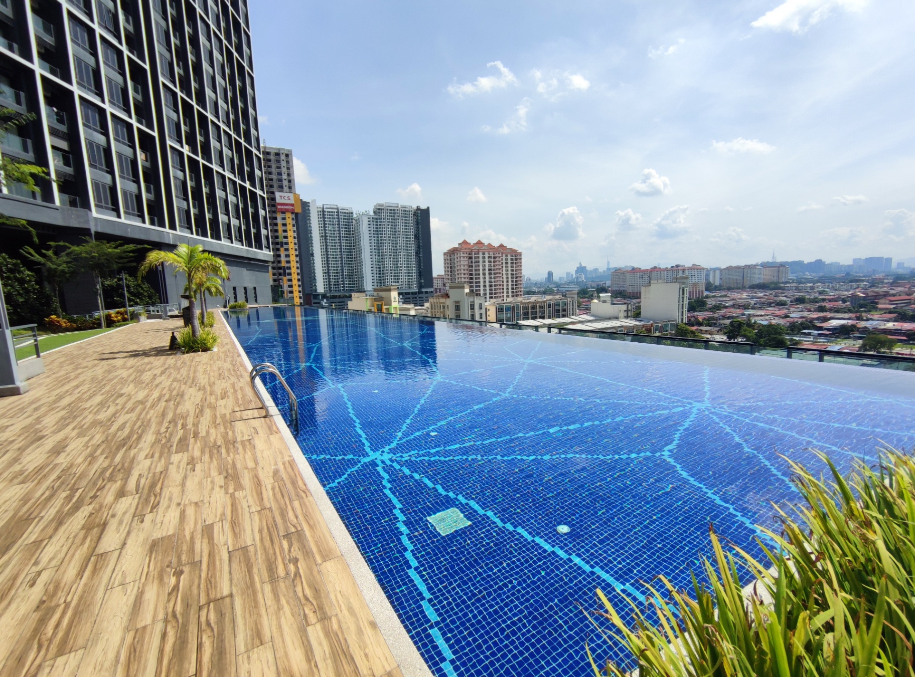 condo in Petaling Jaya, Selangor — photo 7