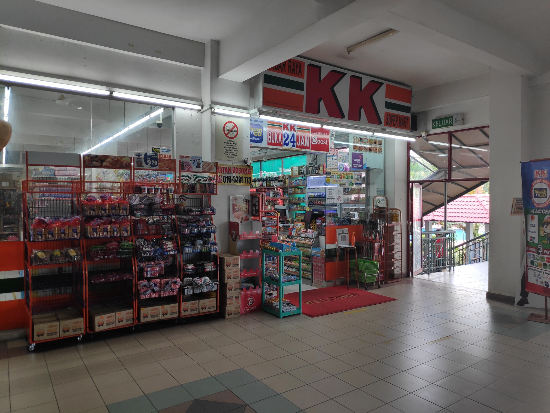condo in Bandar Sunway, Selangor — photo 7