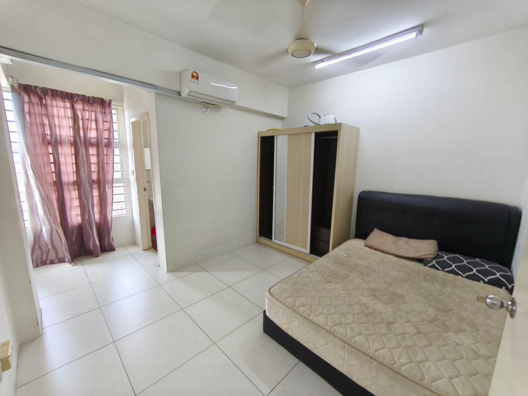condo in Puchong, Selangor — photo 3