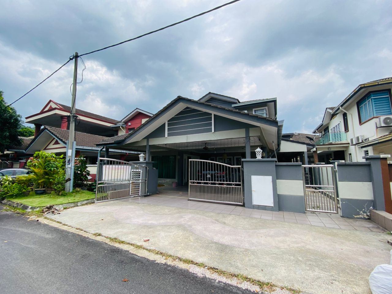 Facing Open Double Storey Semi-D Taman Jelok Impian,Kajang 💥Fully Renovated💥