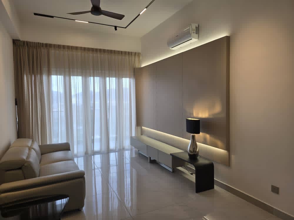 Codrington Residence 1288sf Fully Reno & Furnished Georgetown