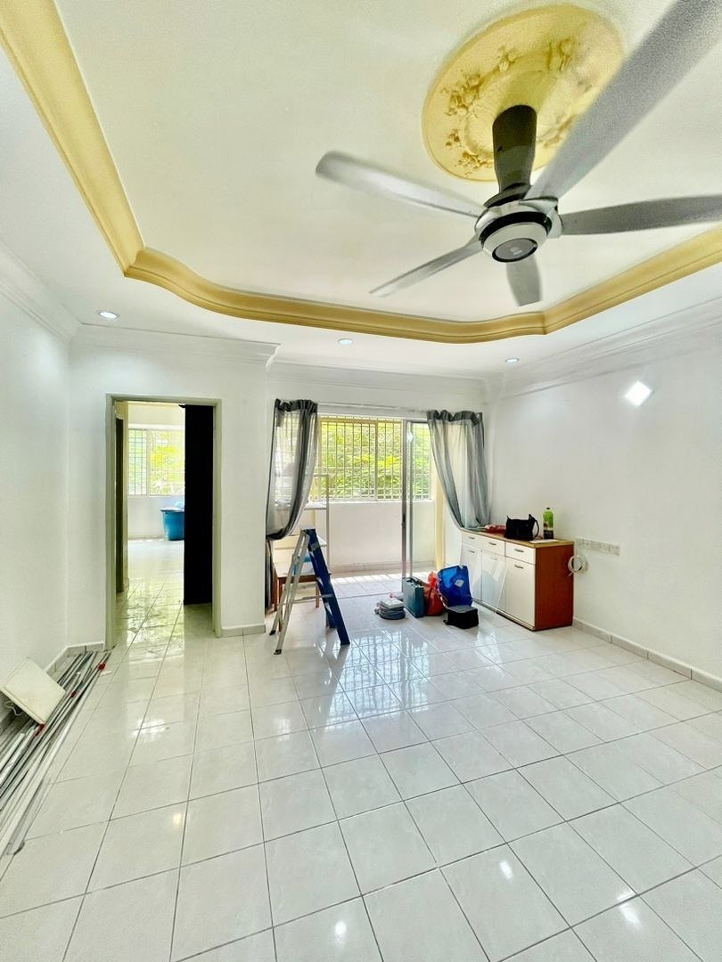 condo in Green Acre Park, Selangor — photo 2