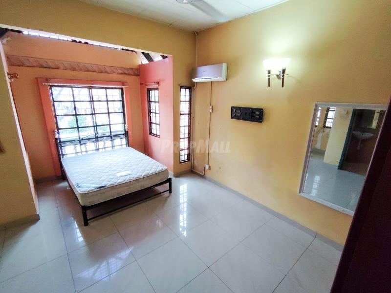 house in Seksyen 4 Bandar Baru Bangi, Selangor — photo 5