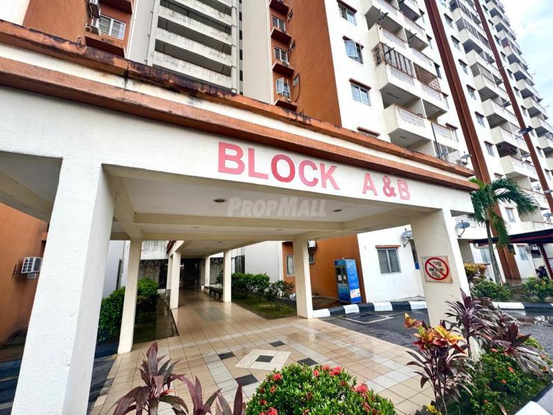 condo in Sri Ixora, Selangor — photo 6