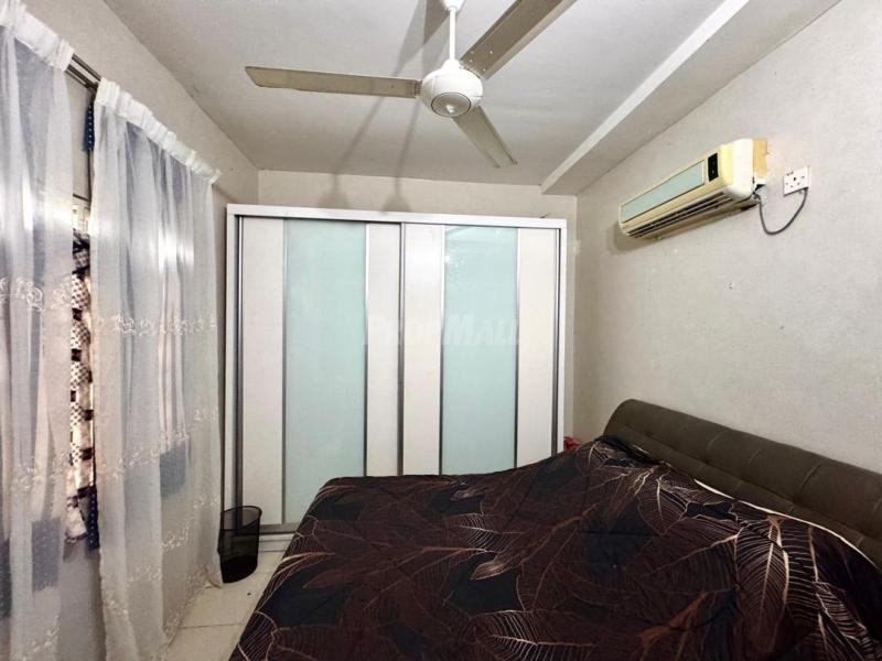 condo in Sri Ixora, Selangor — photo 7