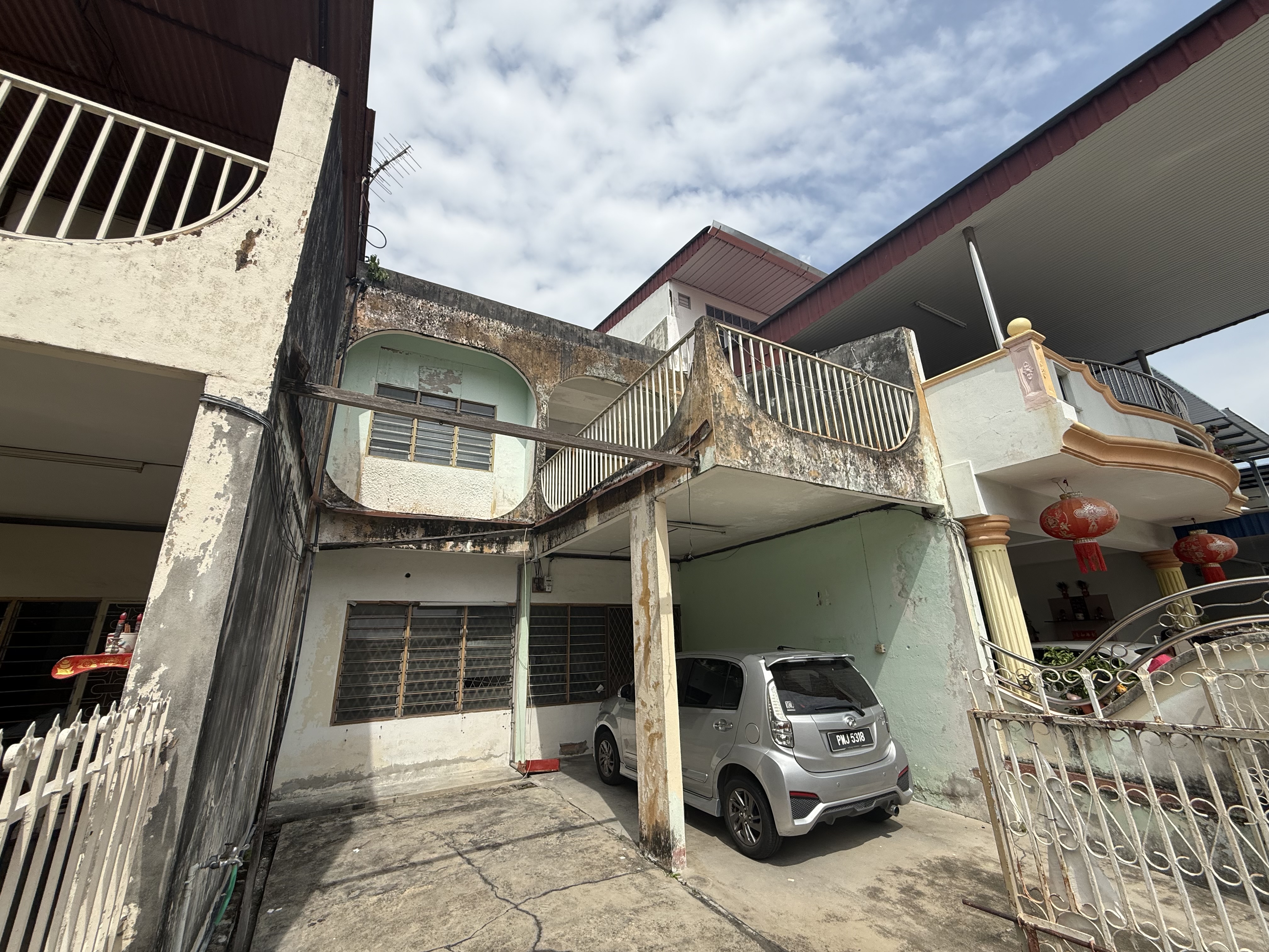 Taman Kijang Indah 2-Storey Terrace 1400sf Bare Unit Kampung Baru
