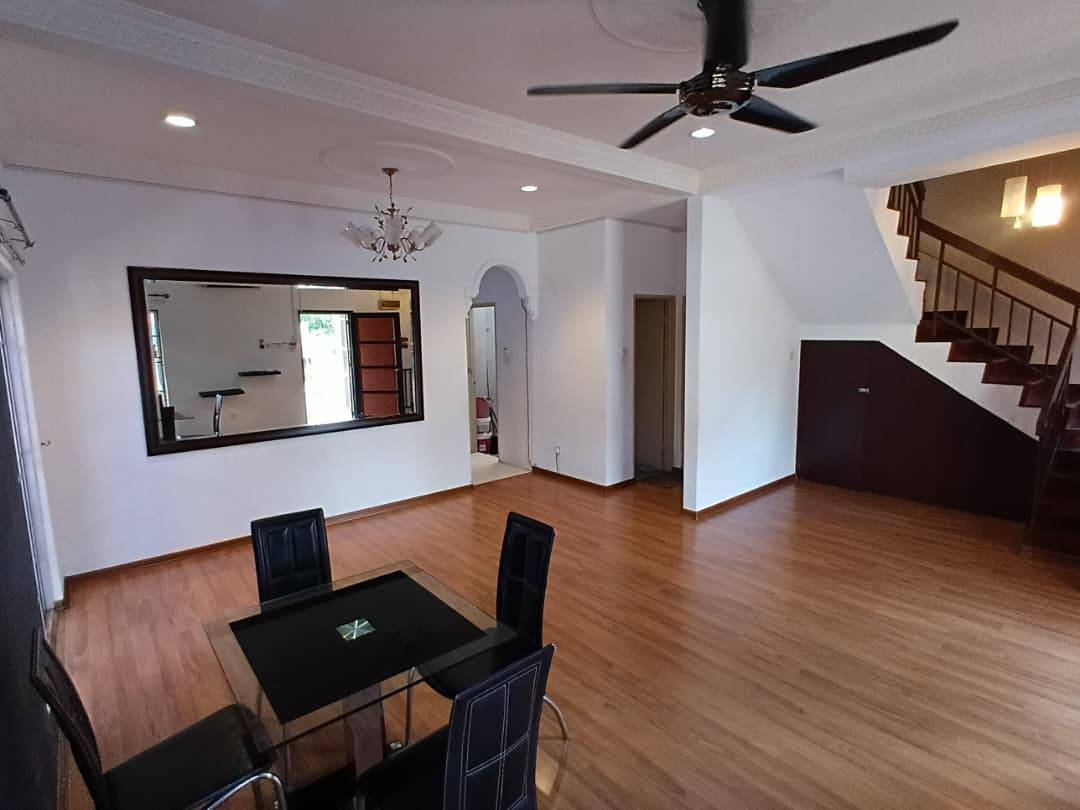house in Seksyen 6 Bukit Mahkota, Selangor — photo 5