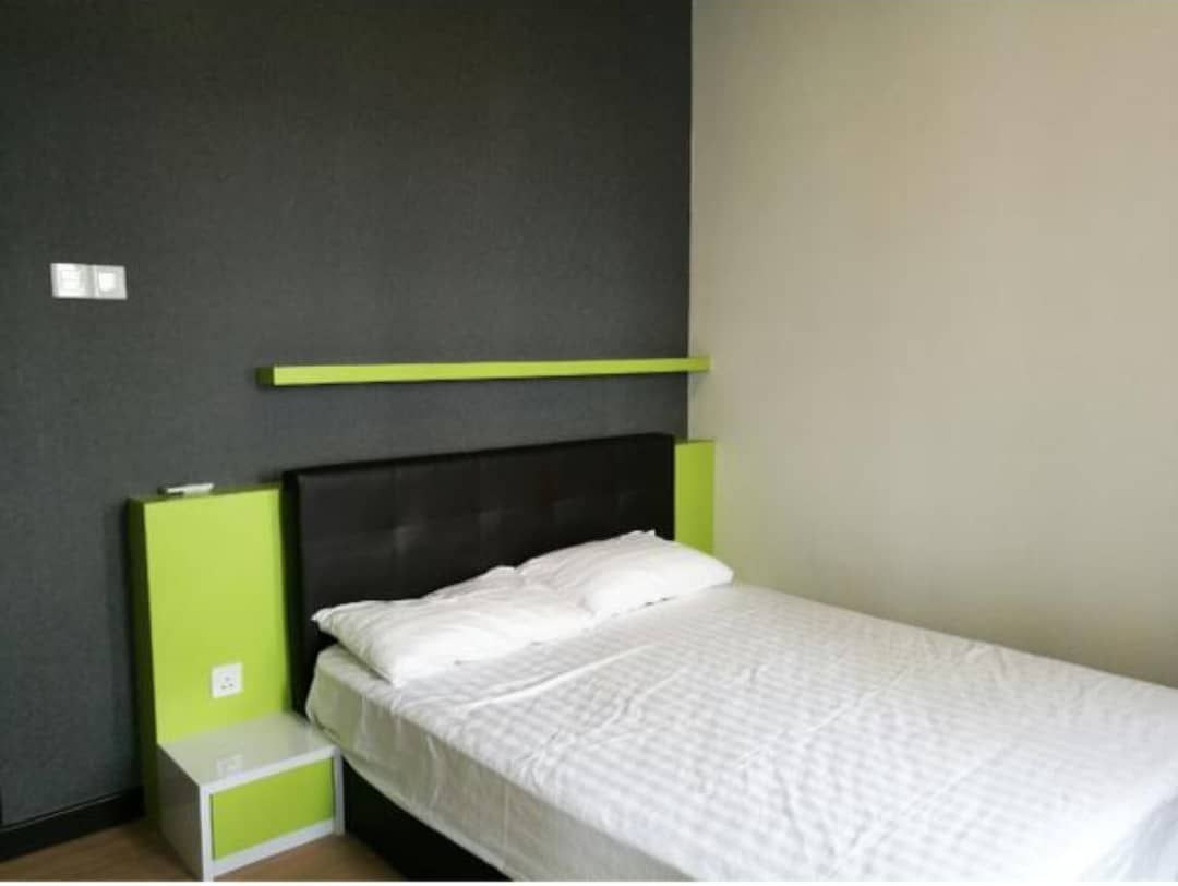condo in Gelugor, Penang — photo 7