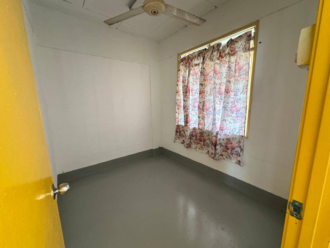 condo in Machang Bubok, Penang — photo 5