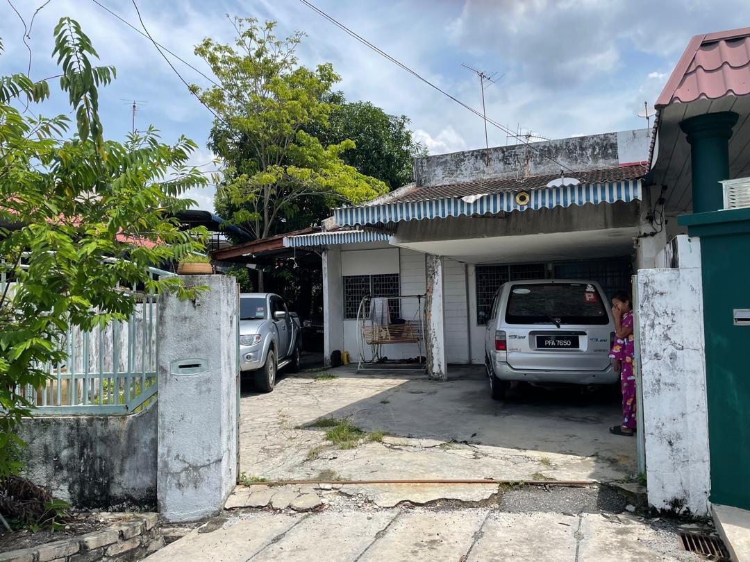 Taman Sentosa 1-Storey Semi-D 4004sf Basic Reno Nibong Tebal