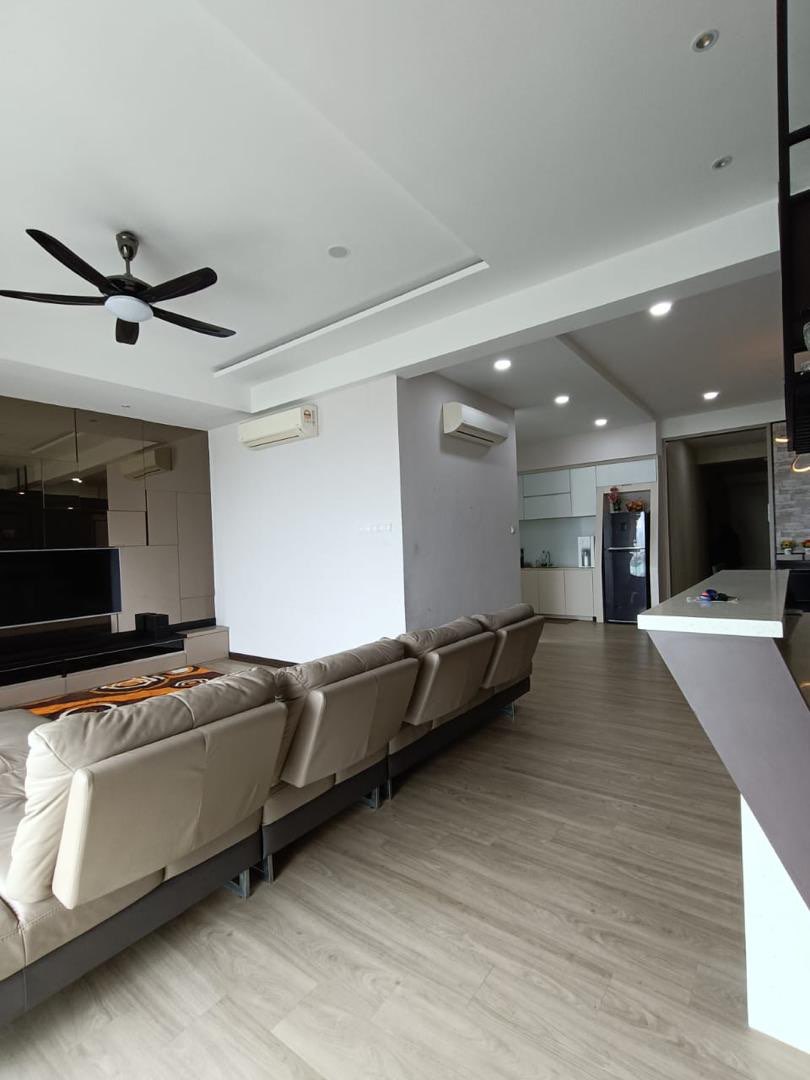 Nautical Bay Condominium Butterworth Fully furnished seaview 