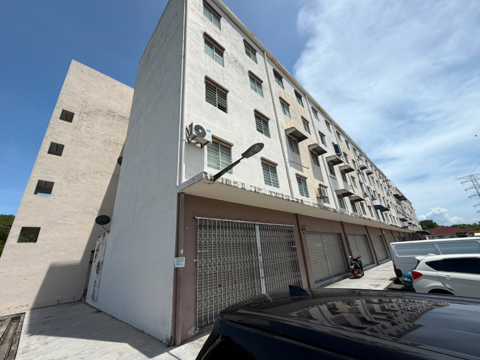 Pangsapuri Juru Setia Apartment Ground Floor Shoplot 