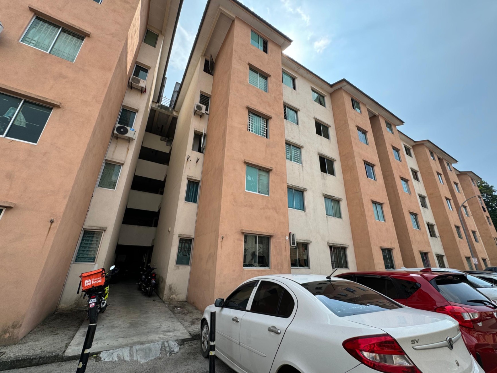 Taman Bukit Juru 3 Bedroom Guarded Flat For Rent RM850