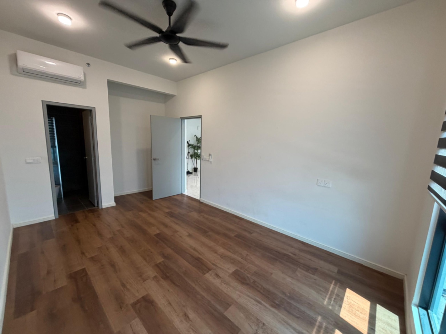 Utropolis Suasana Bandar Cassia Batu kawan 926Sqft High Floor 2 CP