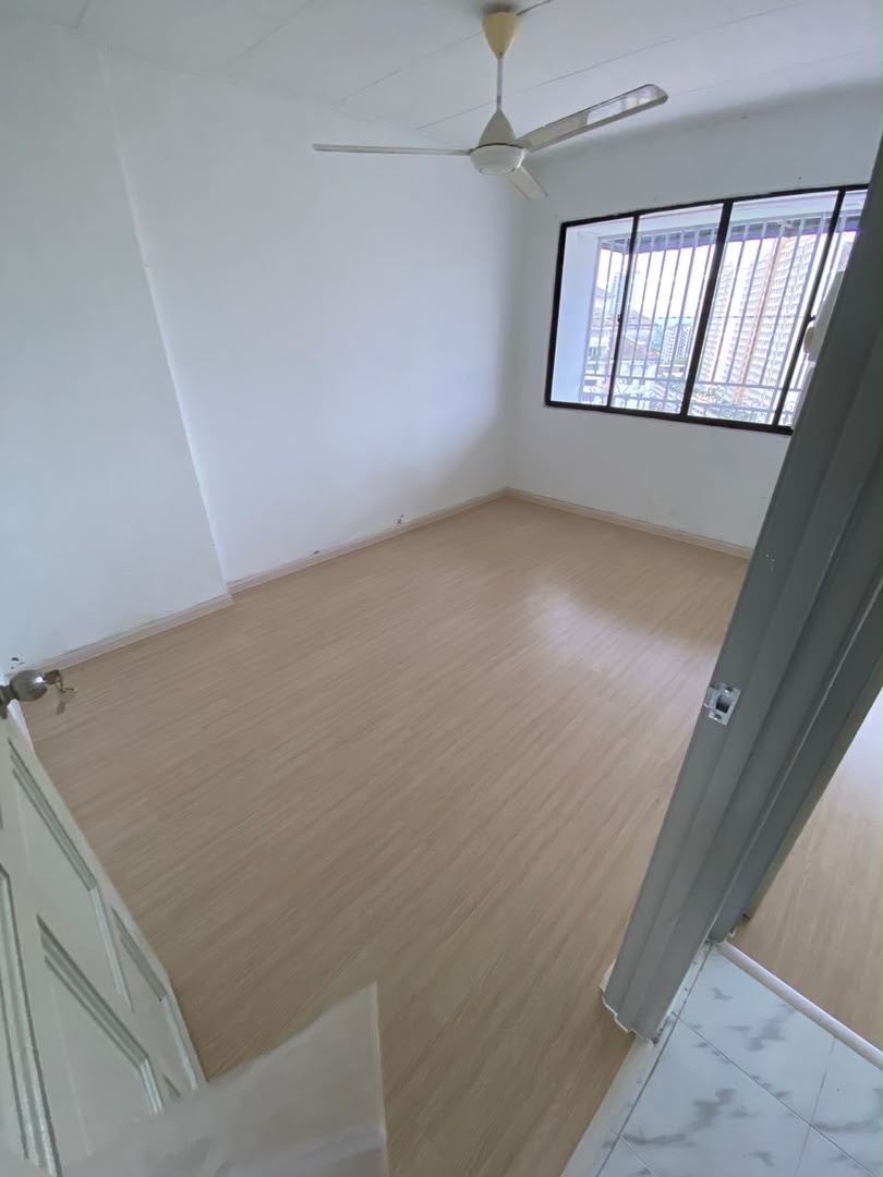 condo in Jelutong, Penang — photo 2
