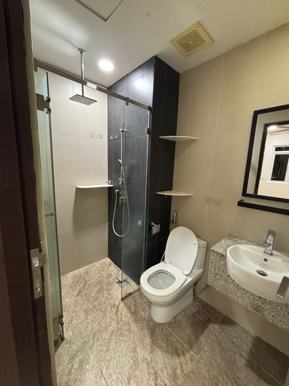 condo in Gelugor, Penang — photo 5