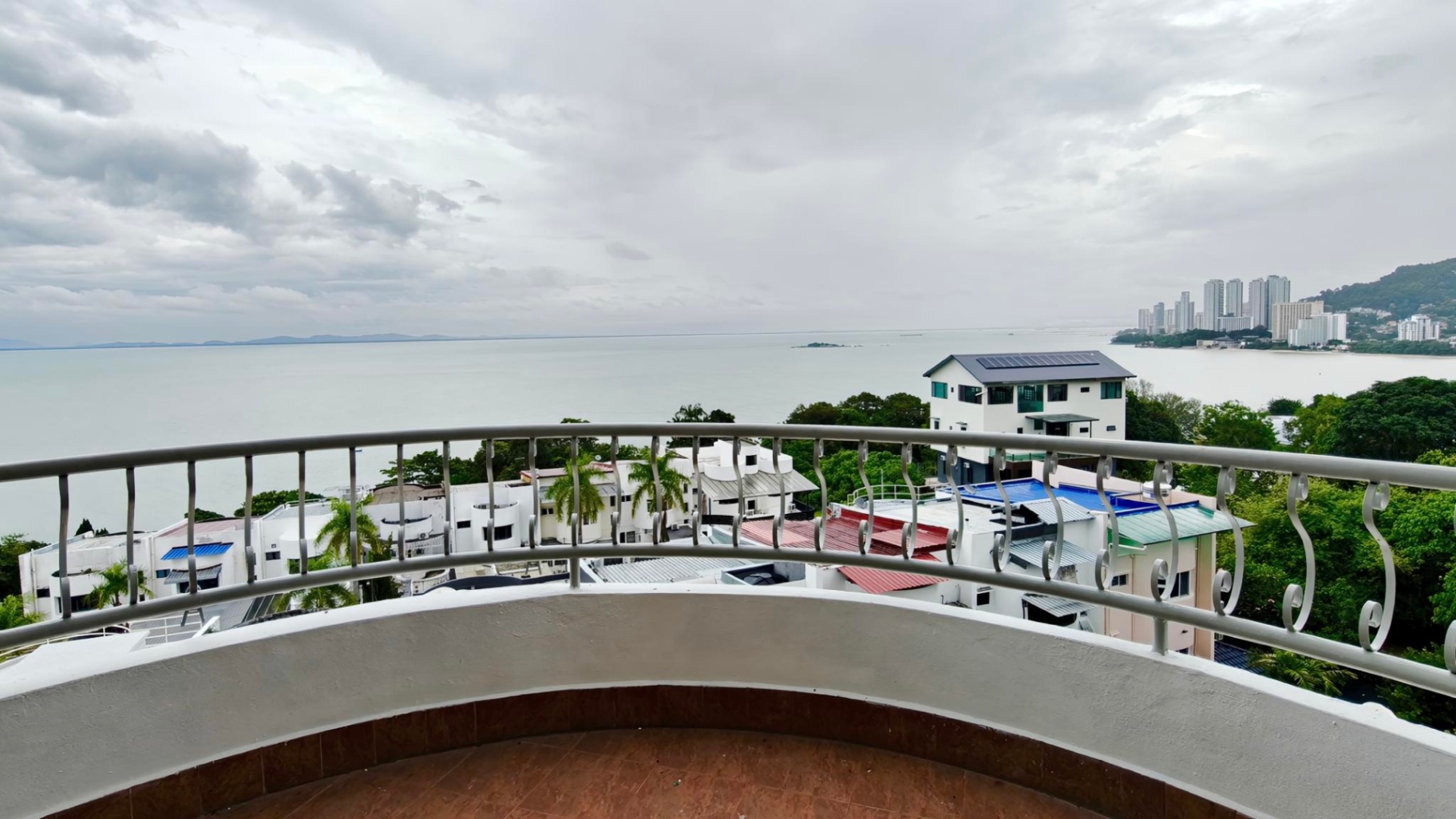 condo in Batu Ferringhi, Penang — photo 6