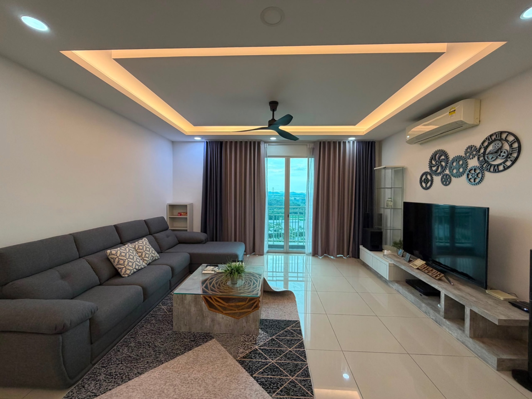 Premium design Royale Infinity Condo Simpang Ampat