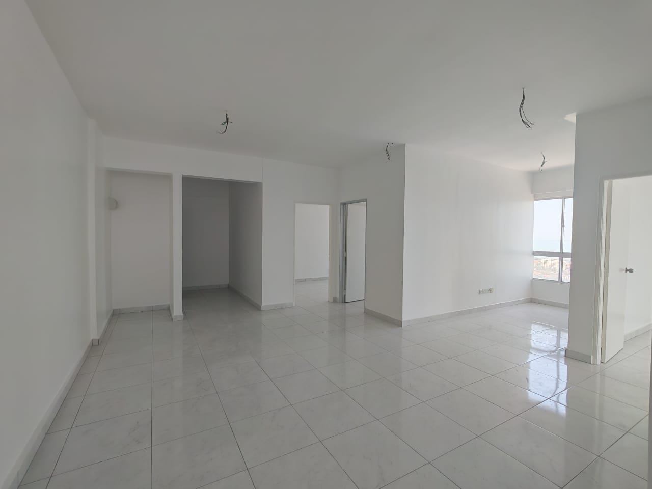 Tanjung Tokong unit for SALE, Self furnished, Big unit & Low density