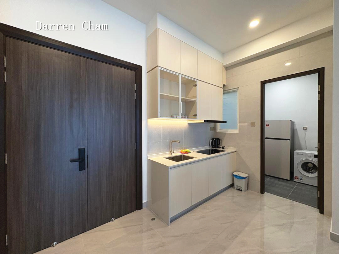 condo in Pulau Tikus, Penang — photo 4