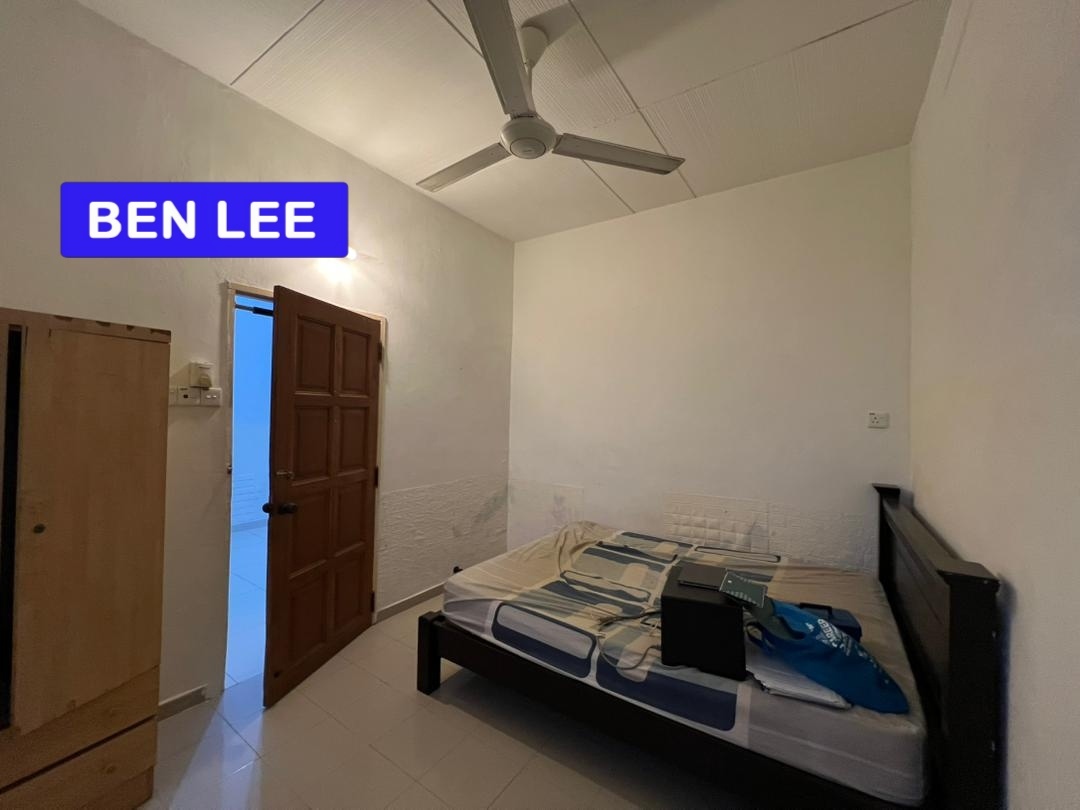 house in Gelugor, Penang — photo 2