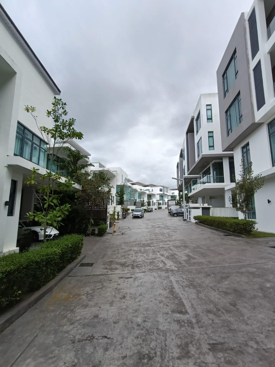 house in Gelugor, Penang — photo 2