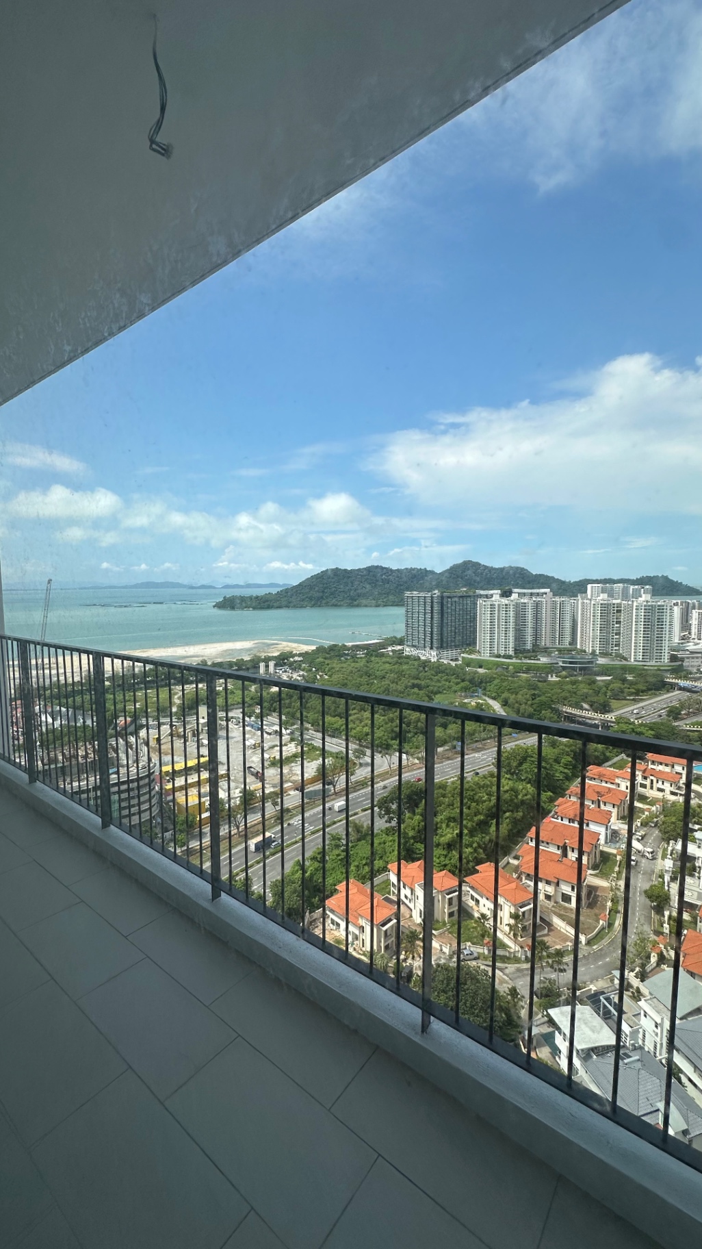 4 bedroom Triuni Residences Condo for Sale @ Gelugor, Penang | Freehold