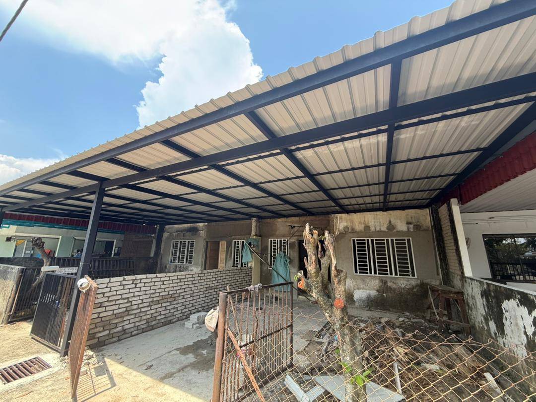 Taman Perwira 1-Storey Terrace Partially Renovated 1200sf Permatang Tinggi