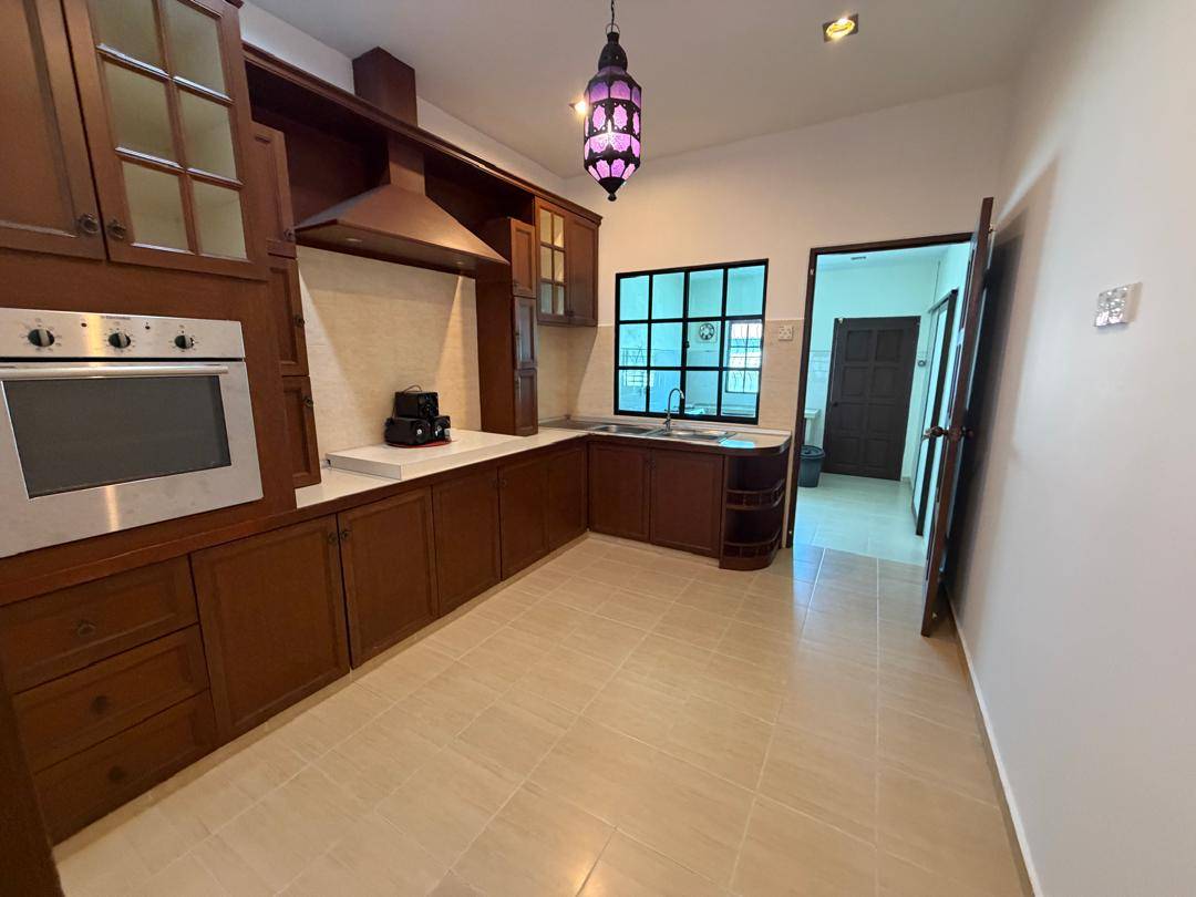 4-bedroom house in Jelutong, Penang for sale — 🏡 DOUBLE STOREY TERRACE HOUSE FOR SALE – GREENLANE 🏡