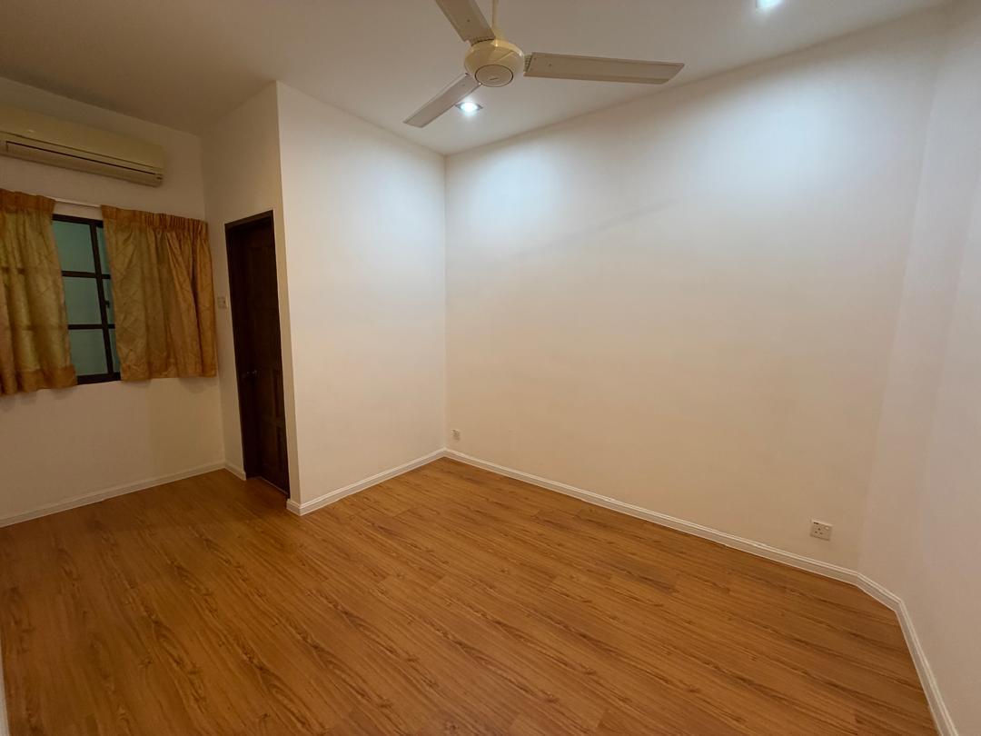 house in Jelutong, Penang — photo 3