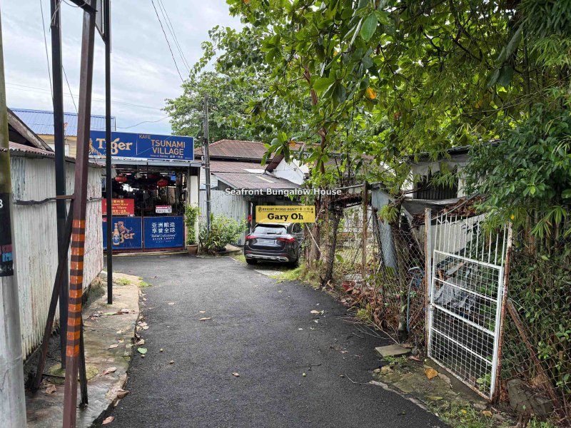 house in Tanjung Bungah, Penang — photo 2