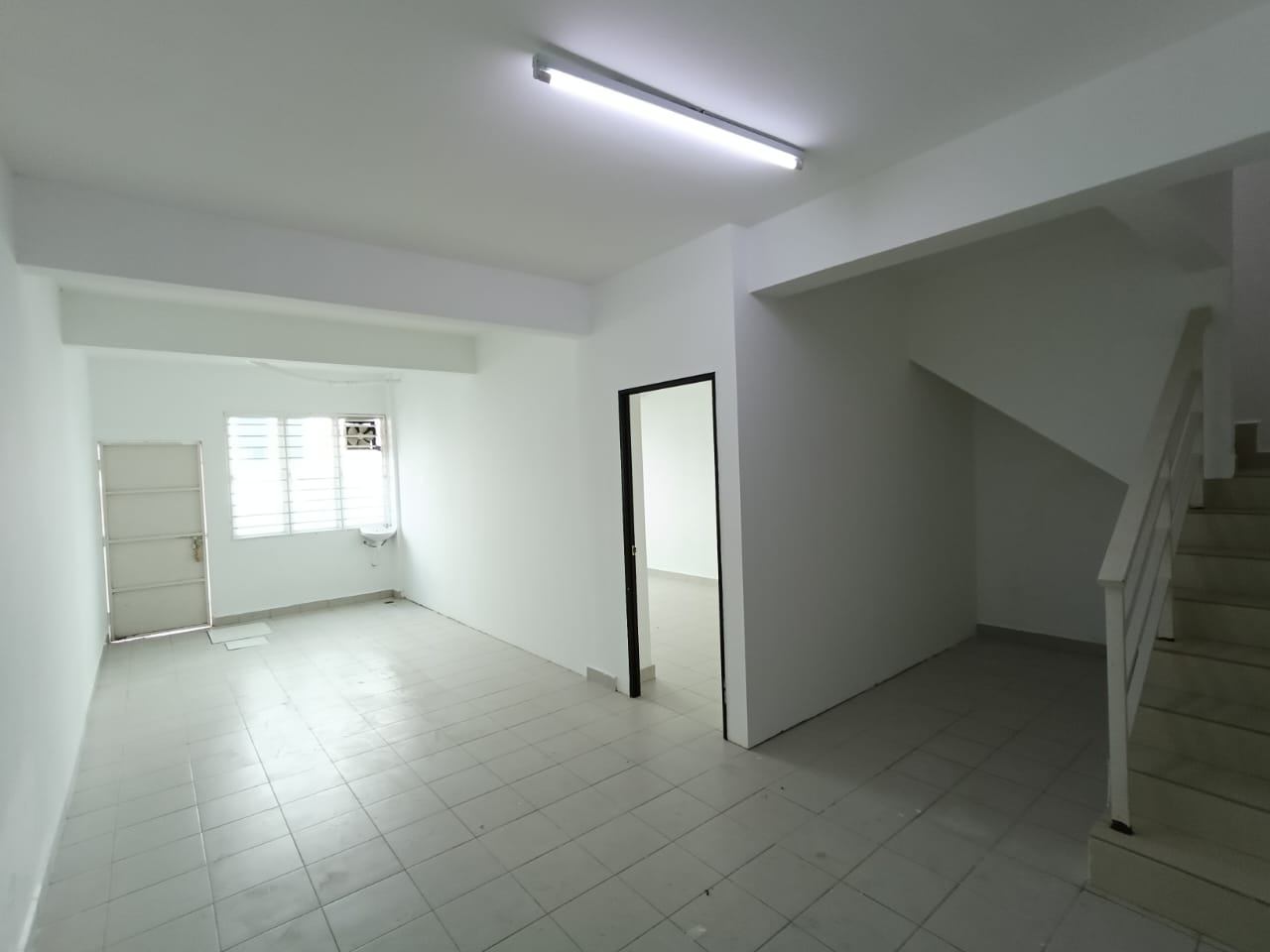 Siara 81, Sungai Ara