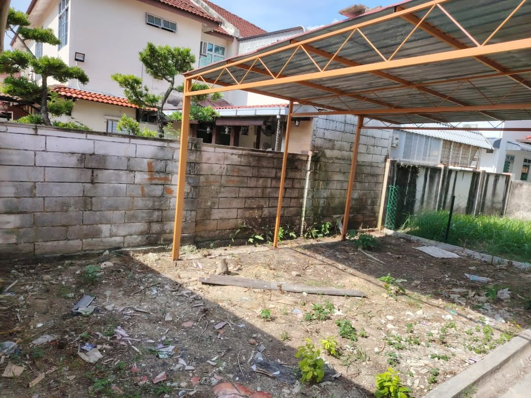 Extra Land, Nibong Tebal Taman Cowin Double Storey Semi-D, No facing house