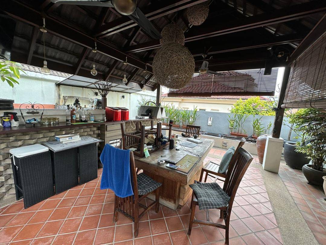 house in Pulau Tikus, Penang — photo 2