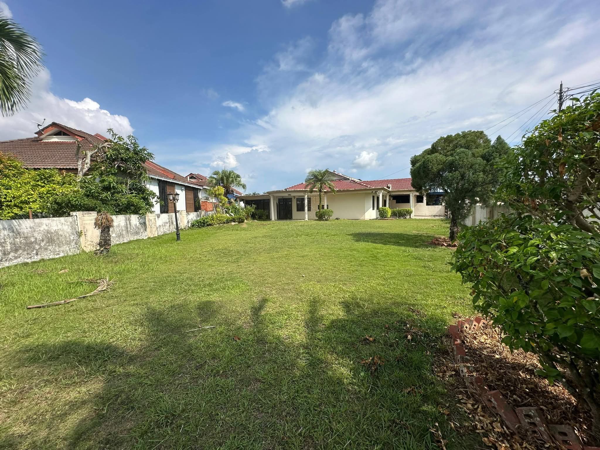 Big Landed Semi-Detached House for Sale @ Juru, Bukit Mertajam