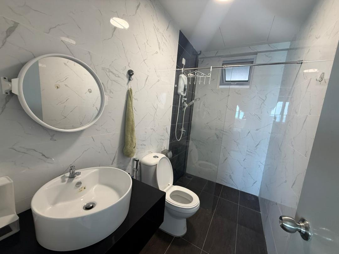 condo in Gelugor, Penang — photo 7