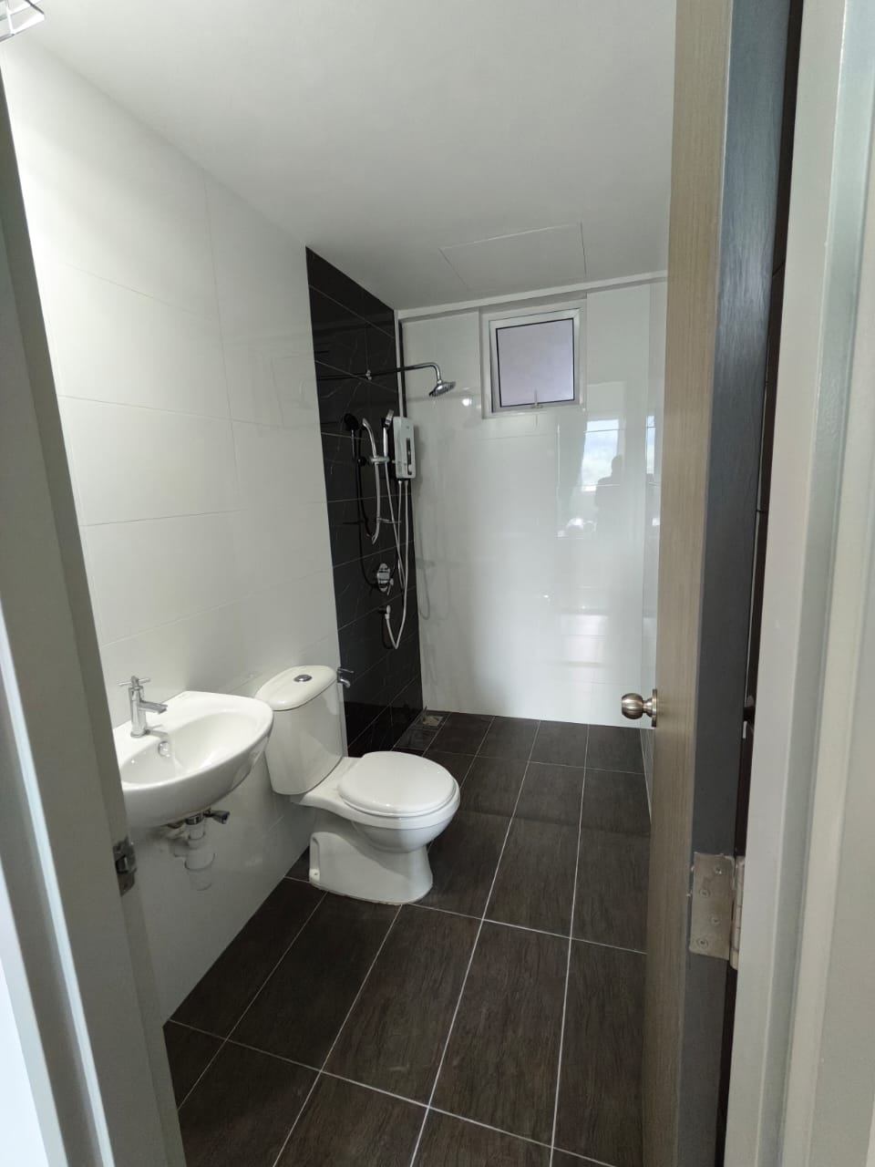 condo in Gelugor, Penang — photo 7