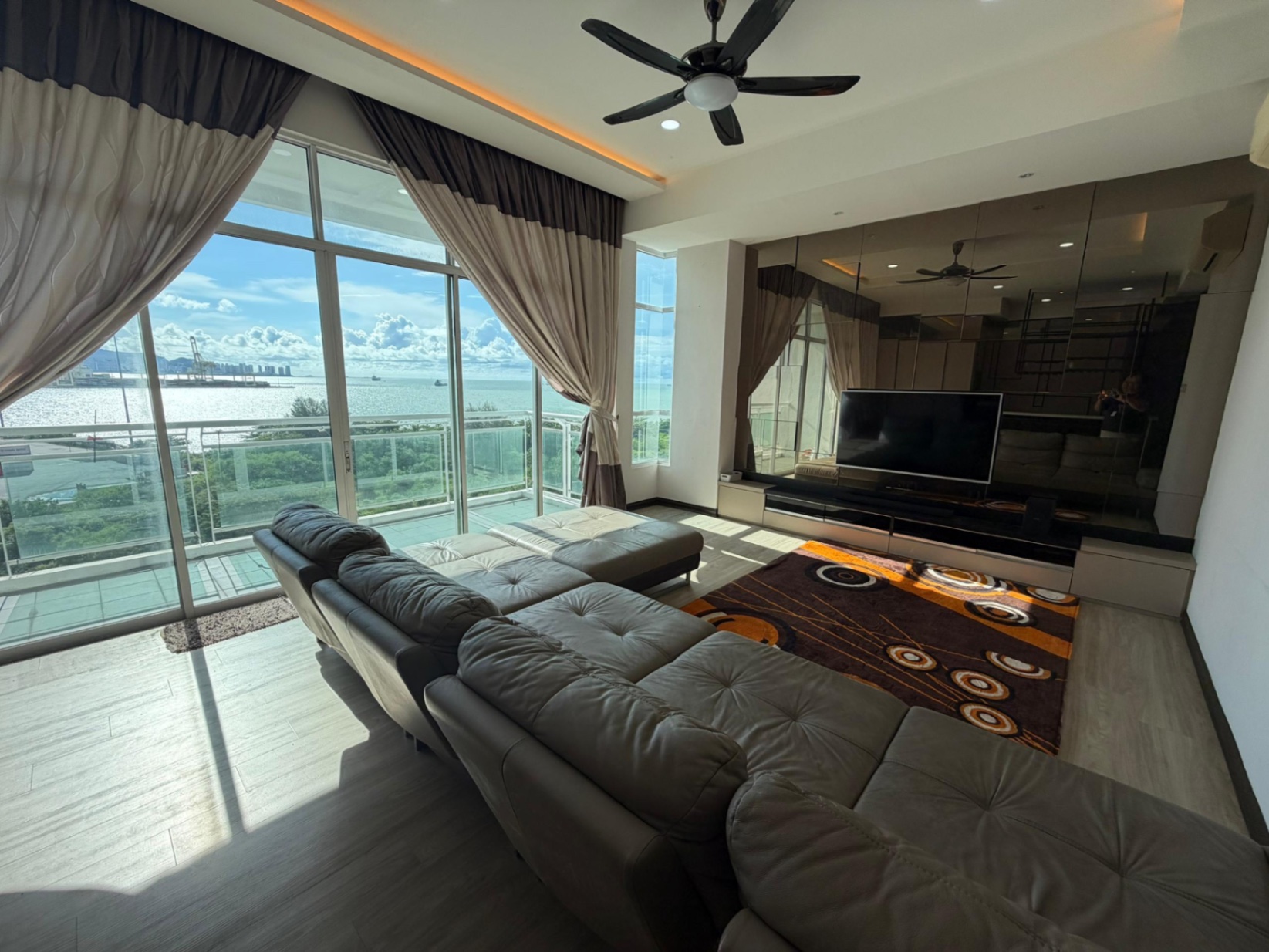 4-bedroom condo in Butterworth, Penang for rent — Nautical Bay Condominium Butterworth full seaview and furnished
