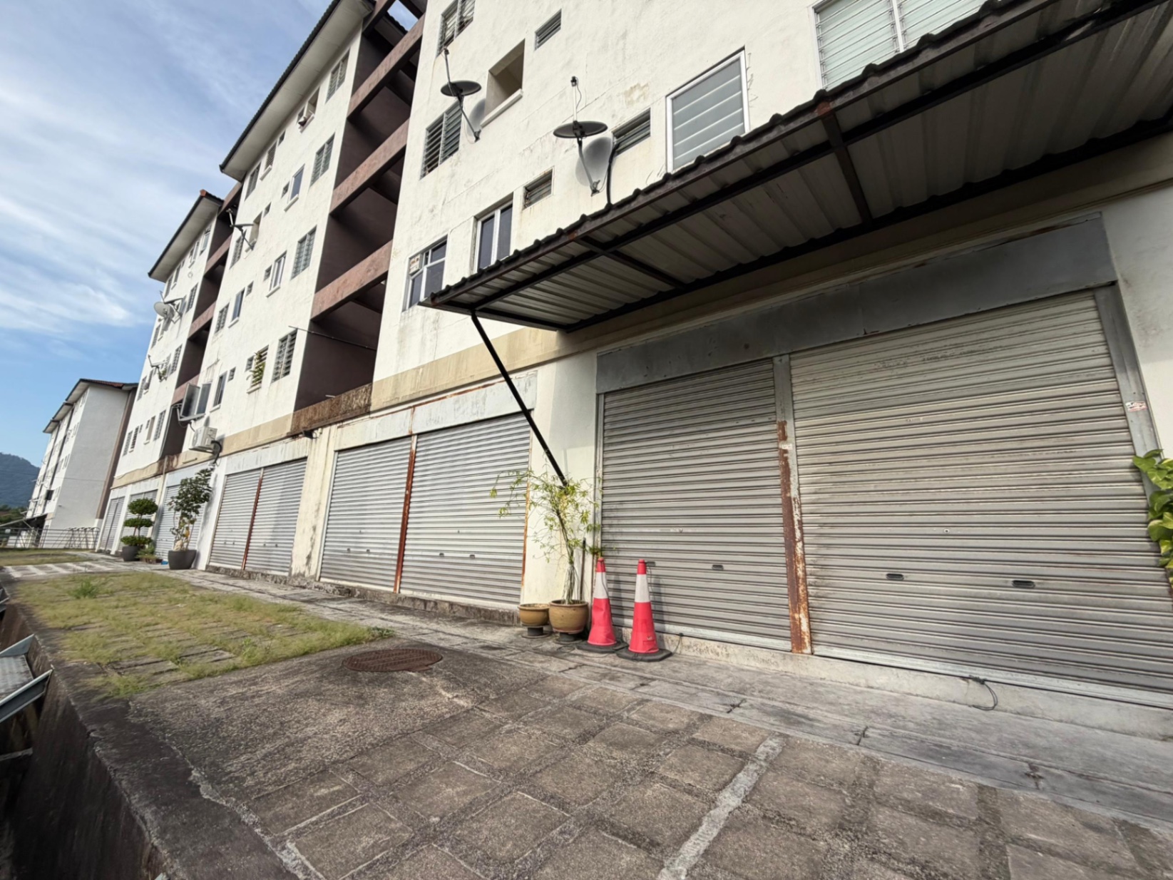 commercial in Alma, Penang for sale — Taman Seri Sejahtera Alma Flat Ground Floor Shoplot 790sf