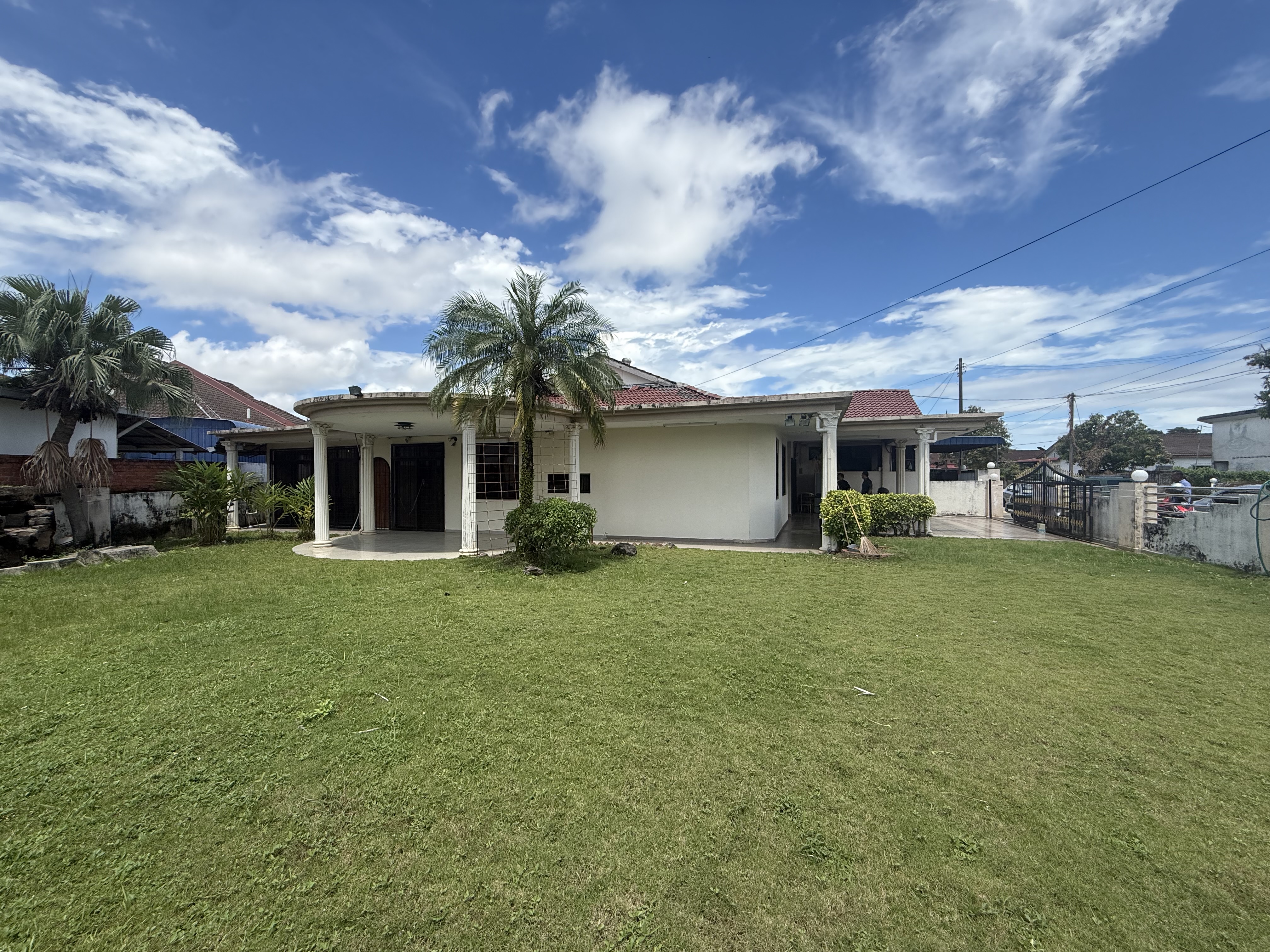 house in Bukit Minyak, Penang — photo 2