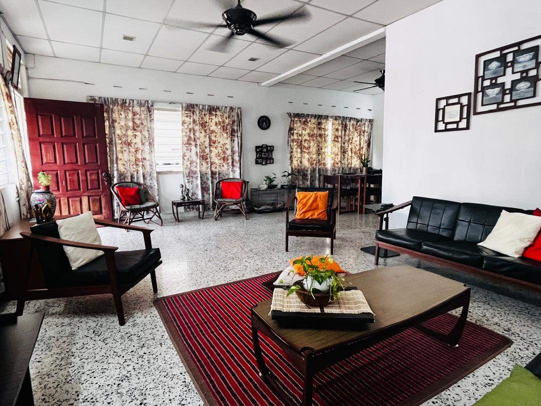 house in Jelutong, Penang — photo 2