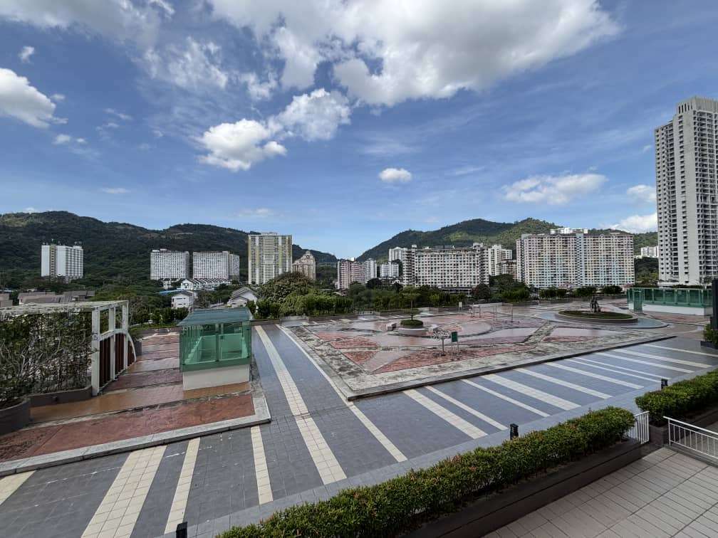 condo in Sungai Ara, Penang — photo 7