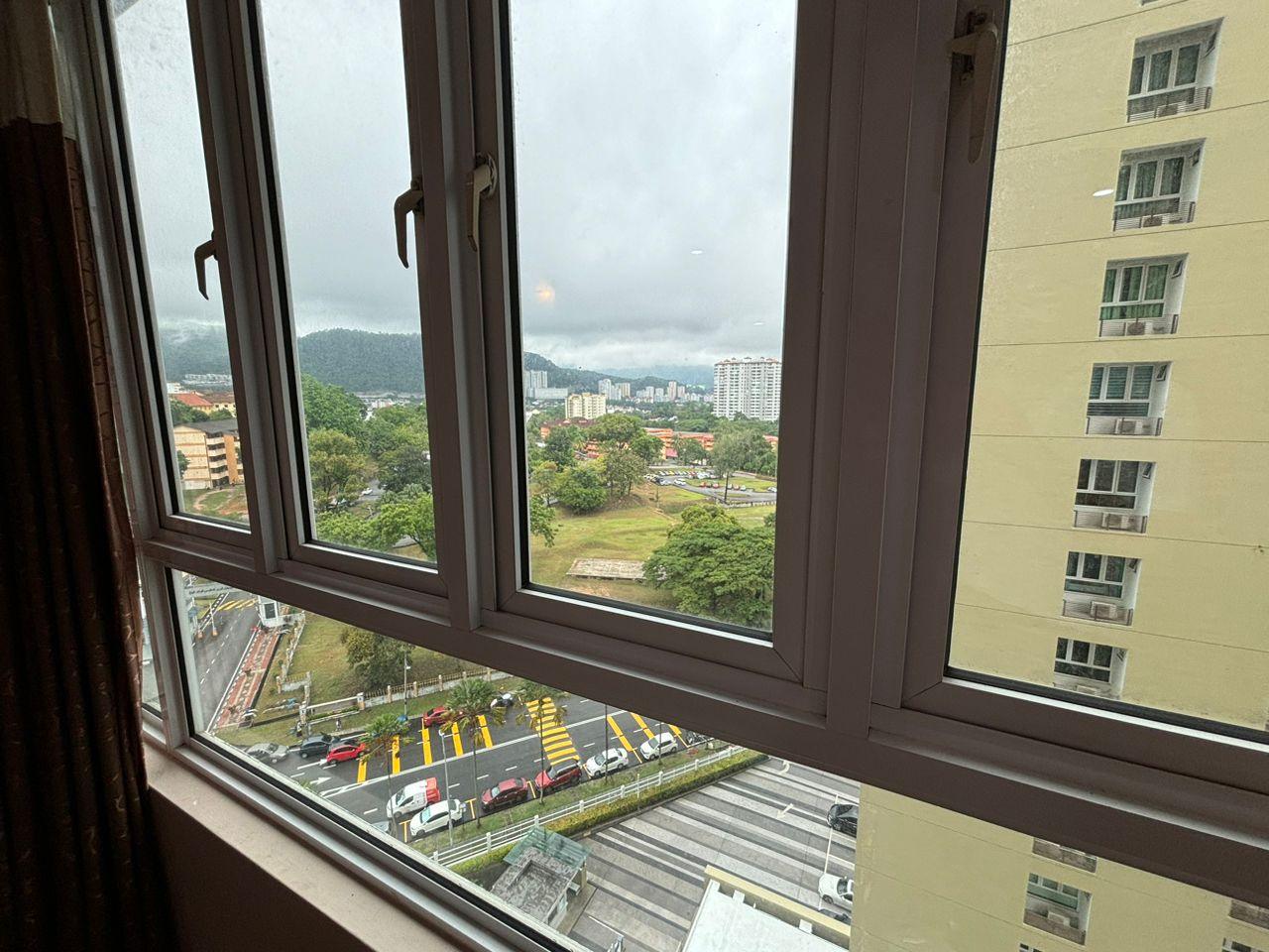 condo in Gelugor, Penang — photo 5