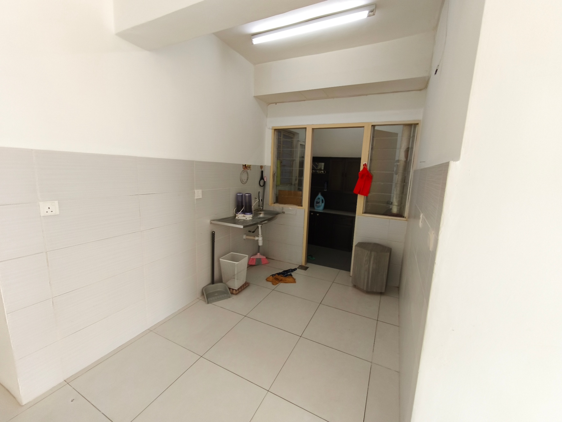 condo in Puchong, Selangor — photo 3