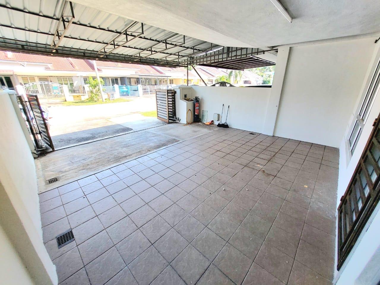 house in Dengkil, Selangor — photo 5