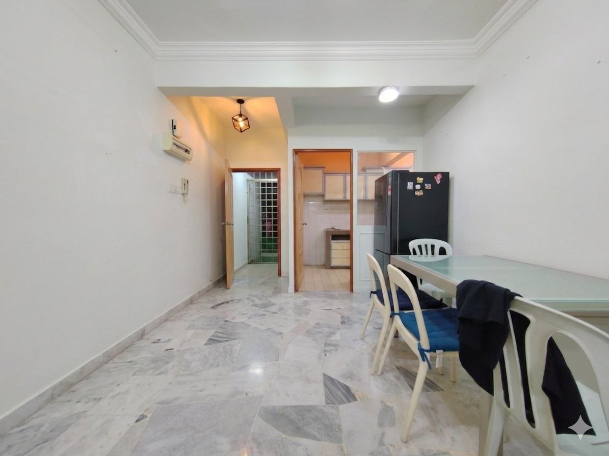 condo in Taman Abadi Indah, Kuala Lumpur — photo 2